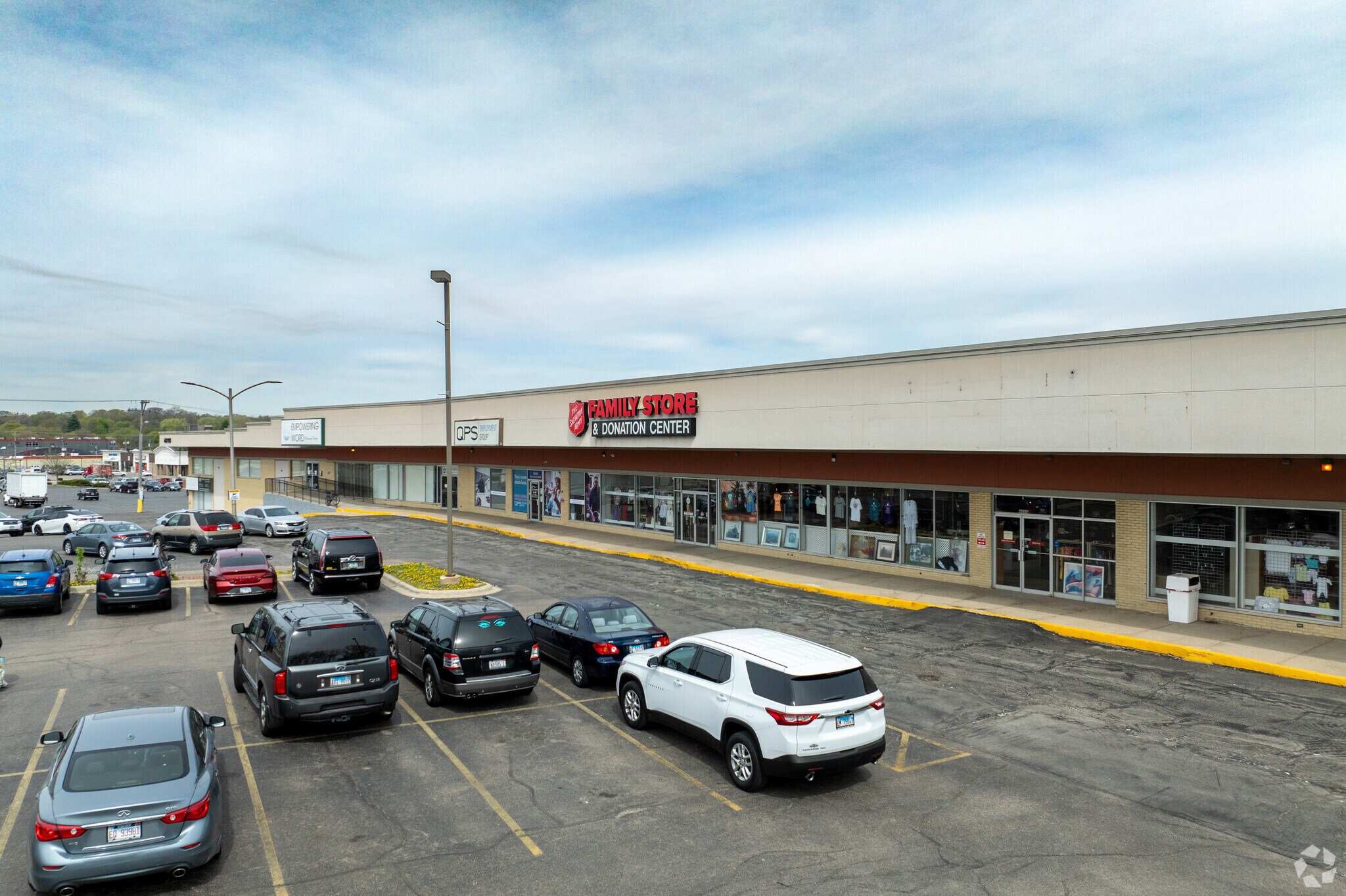 4021 Morsay Dr, Rockford, IL for lease Building Photo- Image 1 of 13