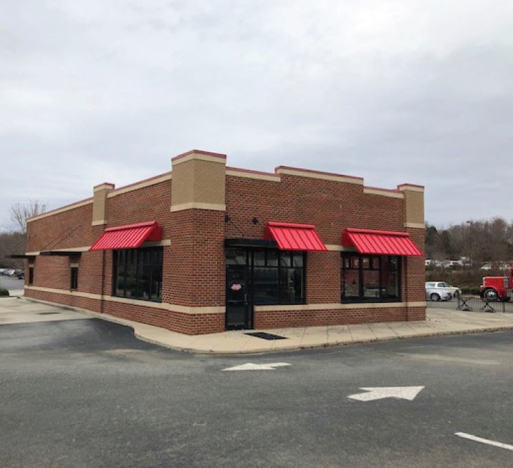 3912 Sedgebrook St, High Point, NC for sale Primary Photo- Image 1 of 1