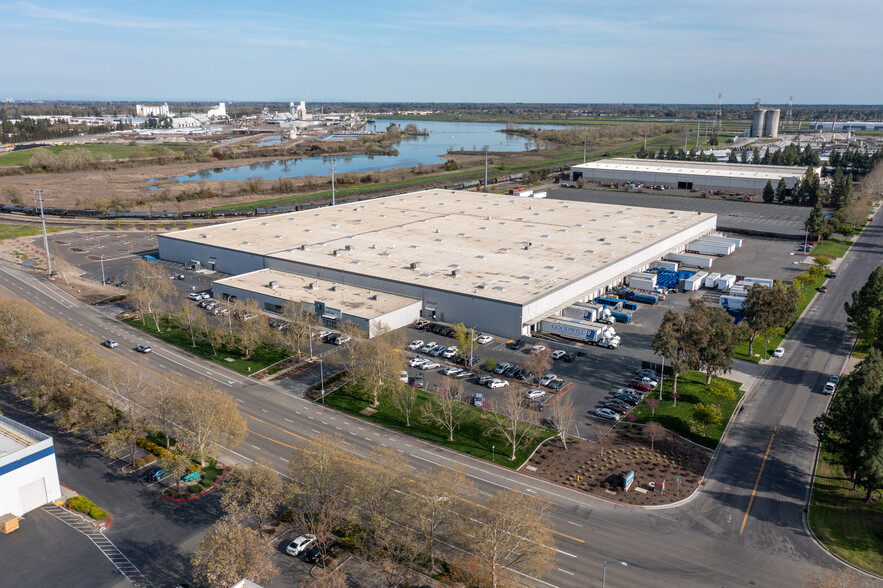 3689 Industrial Blvd, West Sacramento, CA for sale - Building Photo - Image 1 of 1