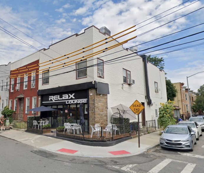 6817 Forest Ave, Ridgewood, NY for sale - Building Photo - Image 1 of 1
