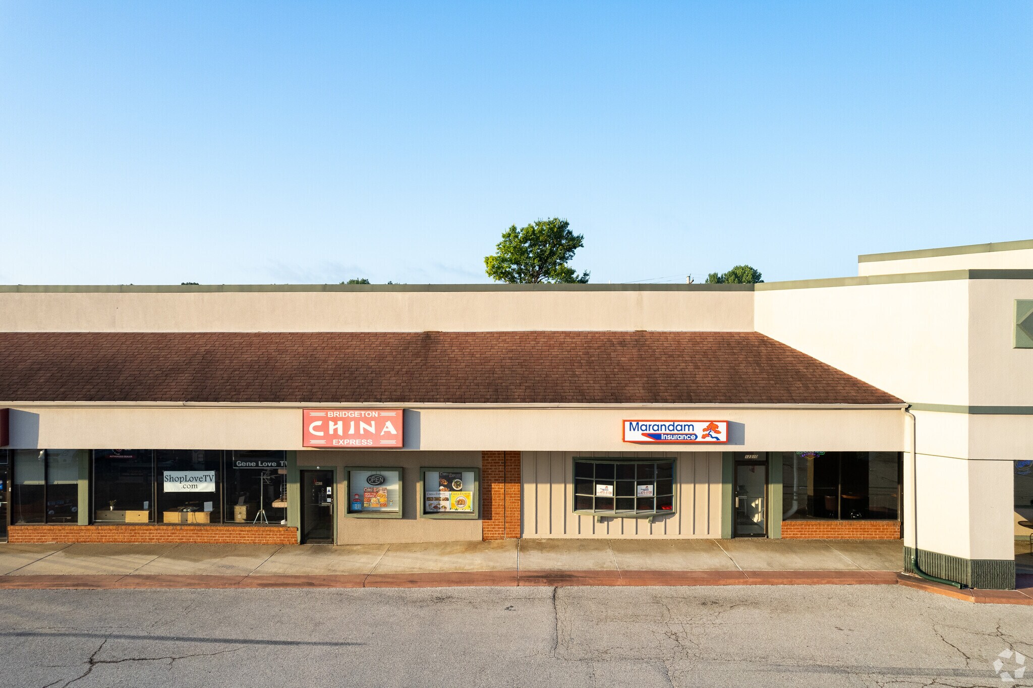 1224312305 Natural Bridge Rd, Bridgeton, MO 63044 Bridgeton Crossing