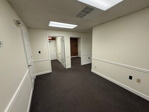 313 Trindale Rd, High Point, NC for lease Interior Photo- Image 1 of 5