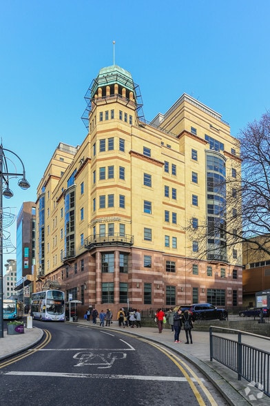 1 Park Row, Leeds for lease - Building Photo - Image 3 of 3
