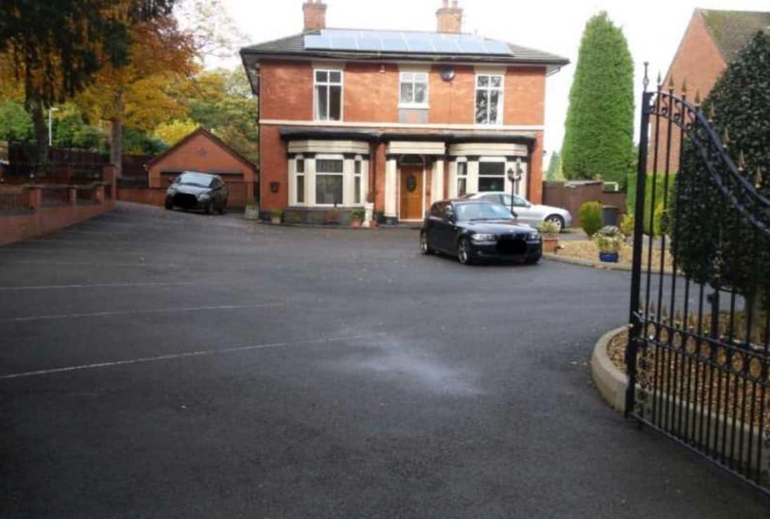 5 Porthill Bank, Newcastle for sale Primary Photo- Image 1 of 1