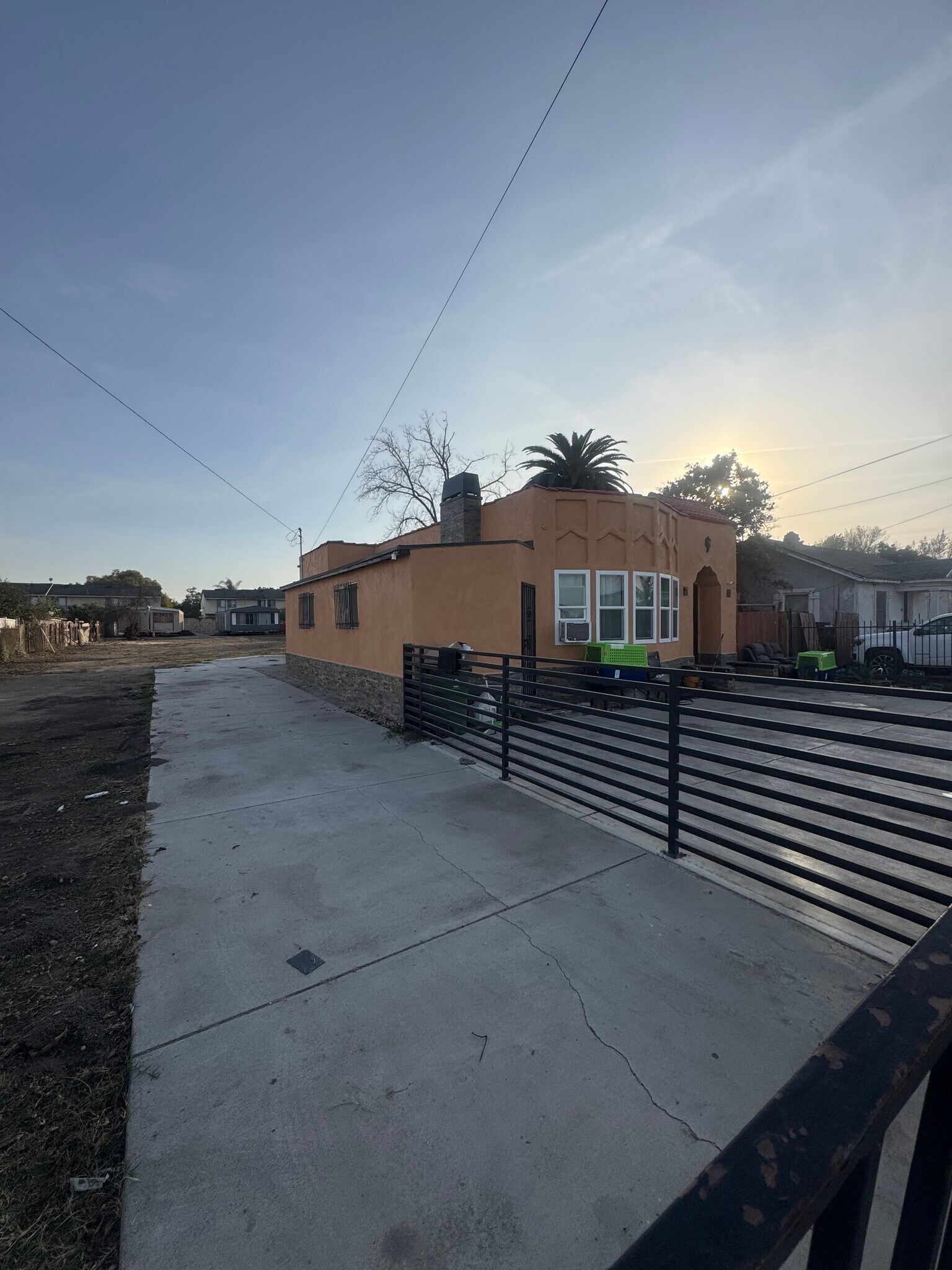 2444 E 124th St, Compton, CA for sale Building Photo- Image 1 of 1