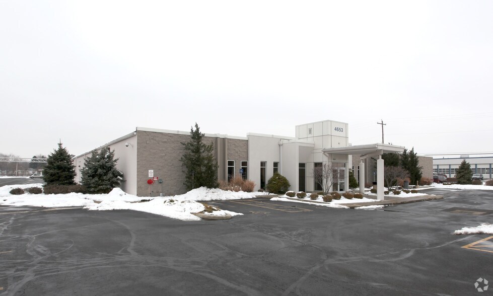 4653 E Main St, Columbus, OH for sale - Primary Photo - Image 1 of 1