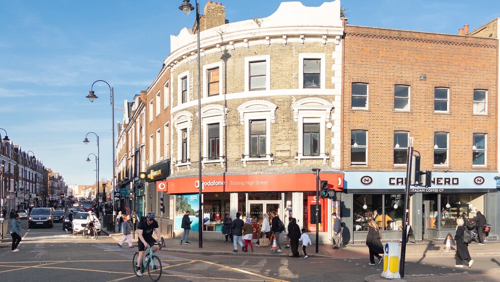 69 Tooting High St, London for sale - Primary Photo - Image 1 of 2