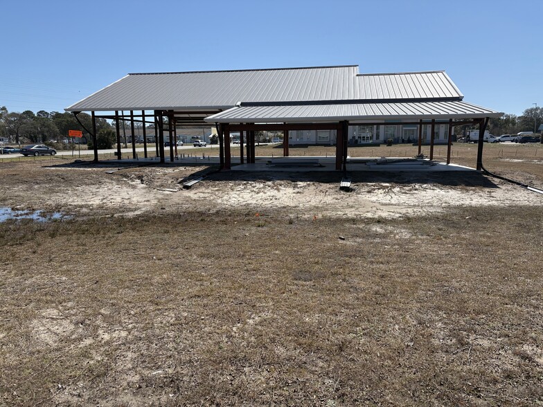 1660 Seaside SW Rd, Sunset Beach, NC for sale - Building Photo - Image 3 of 3