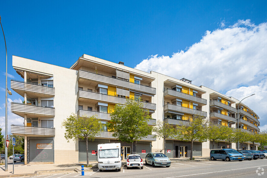 Avinguda D'europa, 1, Montcada i Reixac, Barcelona for sale - Primary Photo - Image 1 of 3