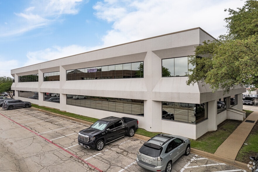 17110 N Dallas Pky, Dallas, TX for lease - Building Photo - Image 3 of 14