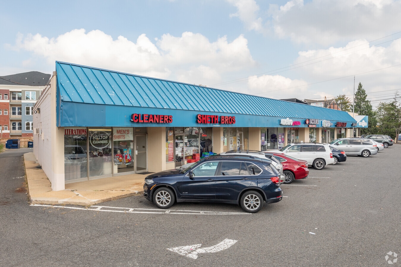 1111011118 Lee Hwy, Fairfax, VA 22030