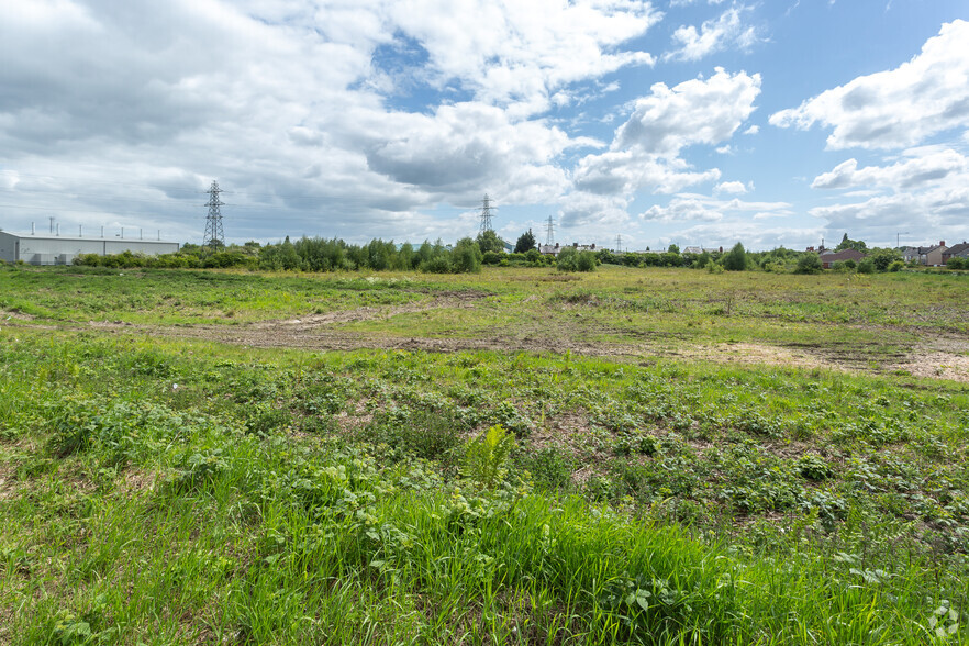 Chester Rd, Pentre for sale - Primary Photo - Image 1 of 1