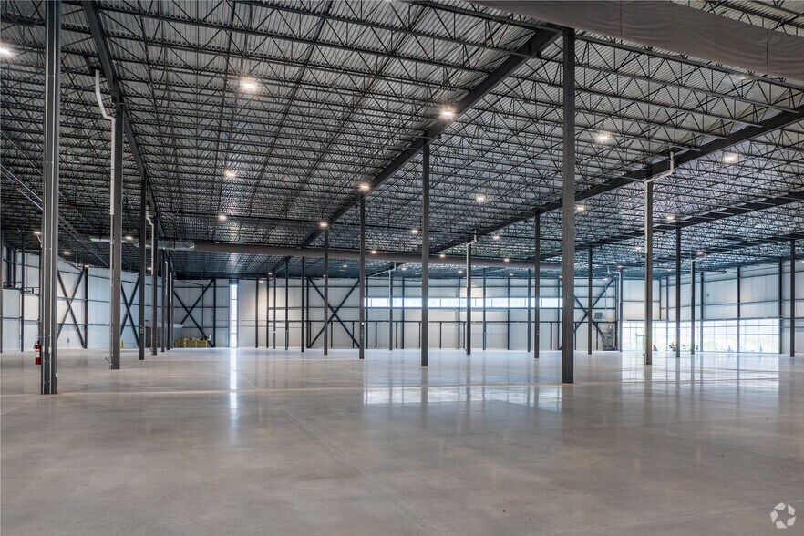 860 St Turnbull, Beauharnois, QC for sale - Interior Photo - Image 3 of 8