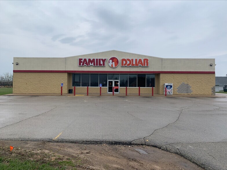 117 S US Highway 141, Crivitz, WI for sale - Building Photo - Image 1 of 1