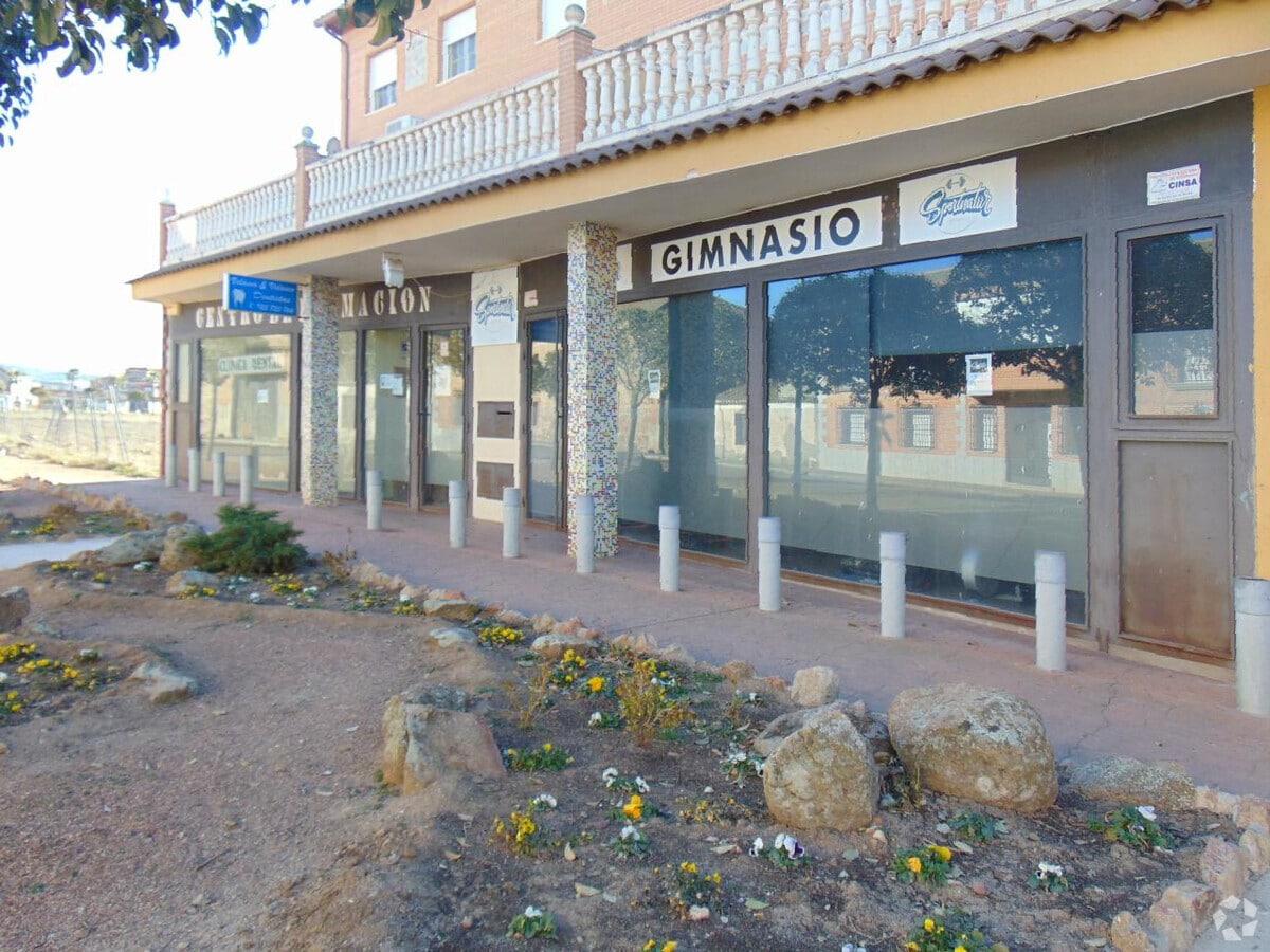 Avenida Pablo Garnica, 39, Alcaudete de la Jara, TOL 45662 - Unit Puerta 26, Esc. 1 -  - Interior Photo - Image 1 of 18