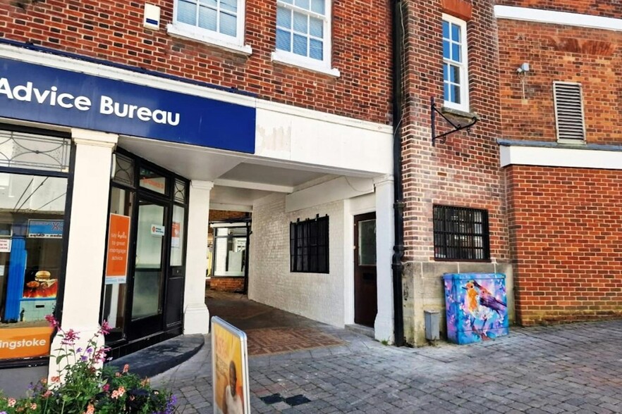 2-8 Church St, Basingstoke for lease - Building Photo - Image 1 of 2