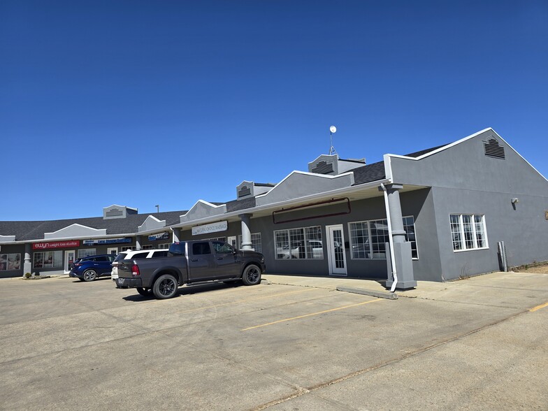 6201 50th St, Leduc, AB for lease - Building Photo - Image 1 of 7