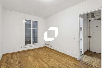 Office in Paris for lease Interior Photo- Image 1 of 16
