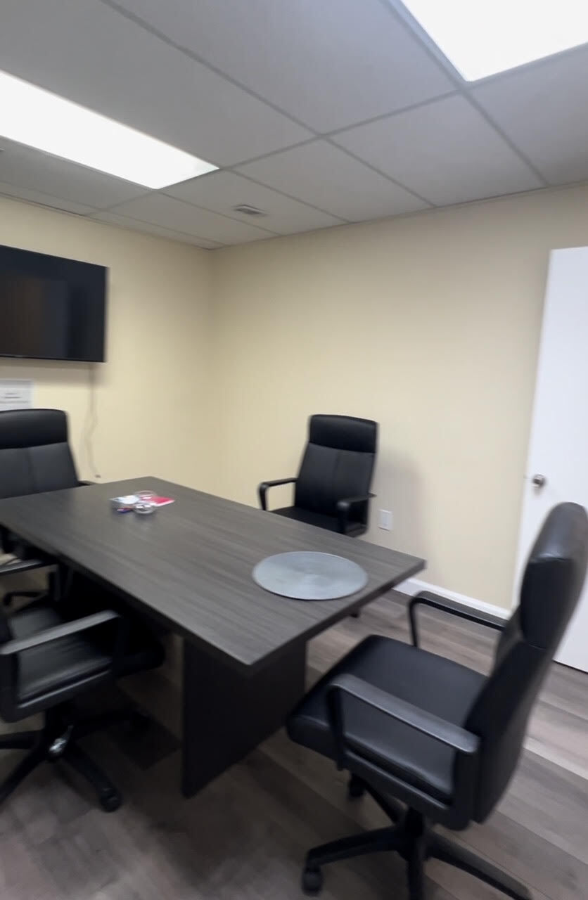 2627 NE 203rd St, Aventura, FL for lease Interior Photo- Image 1 of 3