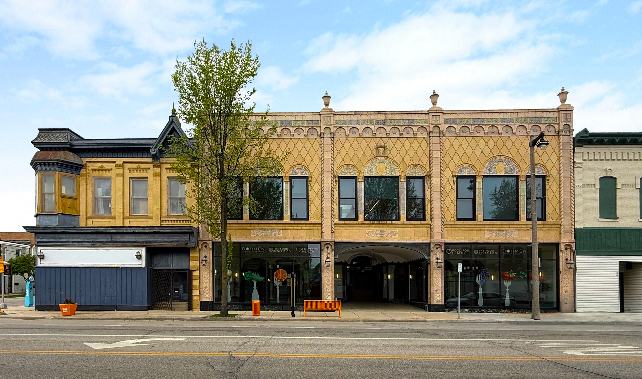 2007 N Martin Luther King Dr, Milwaukee, WI for sale Building Photo- Image 1 of 14