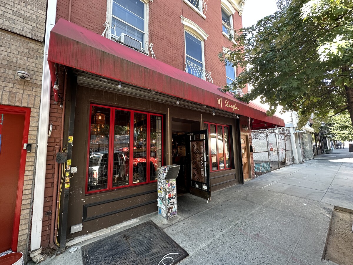 292 Grand St, Brooklyn, NY 11211 | LoopNet