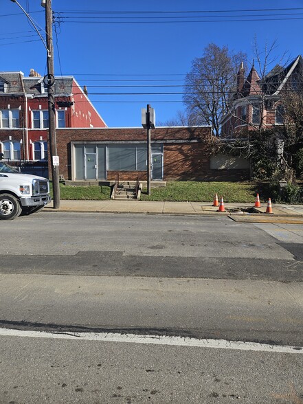 1552 Madison Ave, Covington, KY for sale - Building Photo - Image 2 of 9