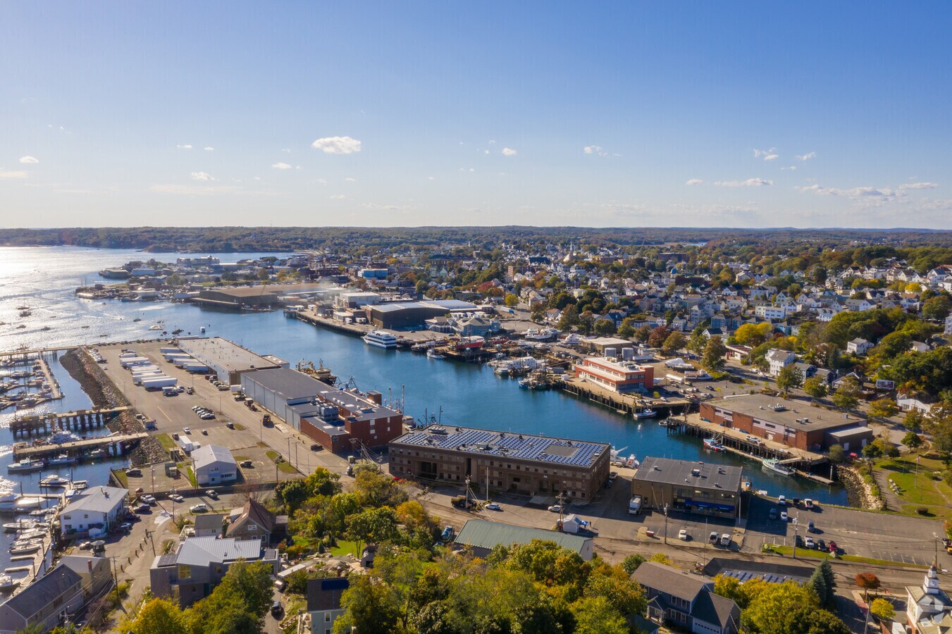 1115 Parker St, Gloucester, MA 01930