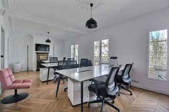 75 Boulevard De Strasbourg, Paris for lease Interior Photo- Image 1 of 8
