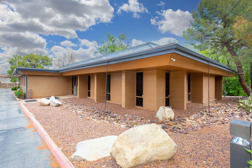 195 Plaza Dr, Prescott, AZ for sale - Building Photo - Image 1 of 1