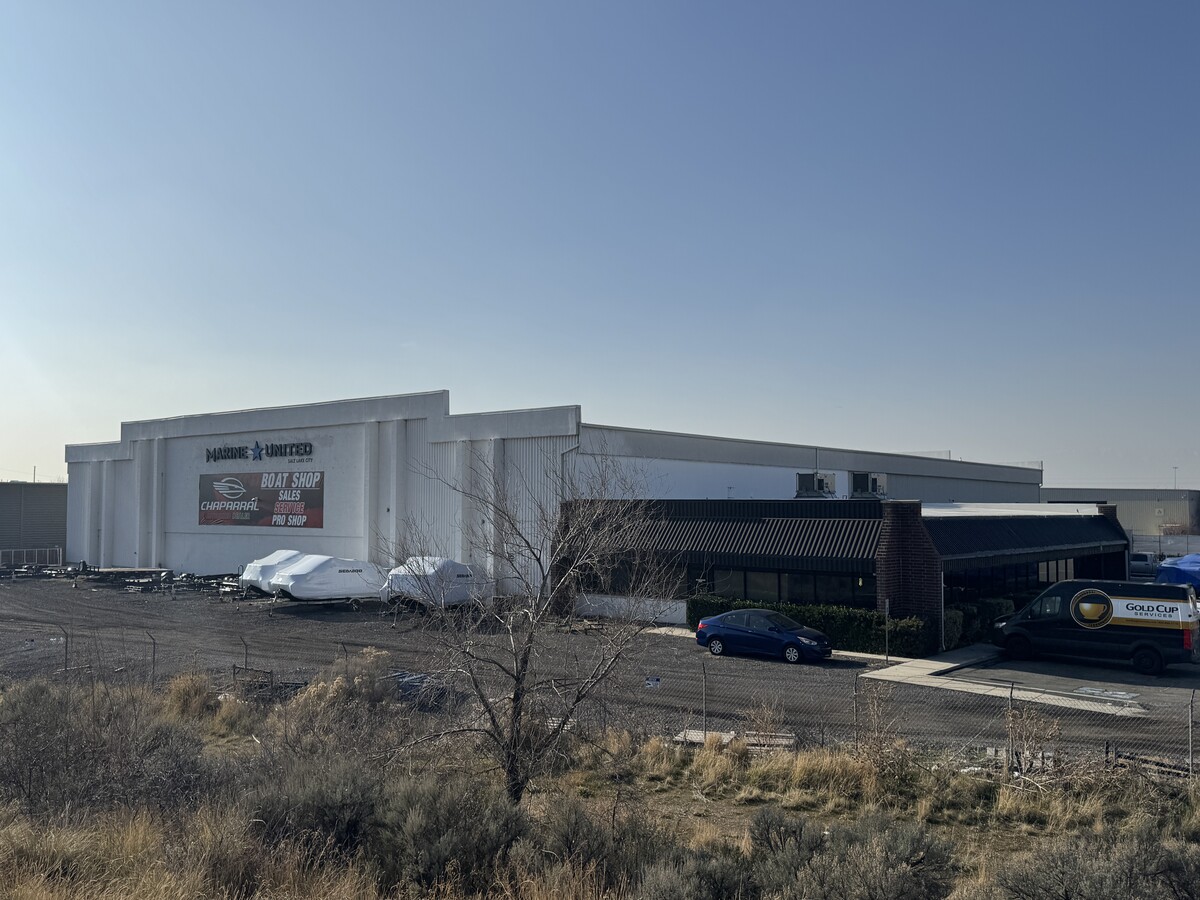 2651 S 600 W, Salt Lake City, UT 84115 - Marine United Building | LoopNet