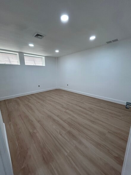 101 Rt 130, Cinnaminson, NJ for lease - Building Photo - Image 3 of 7