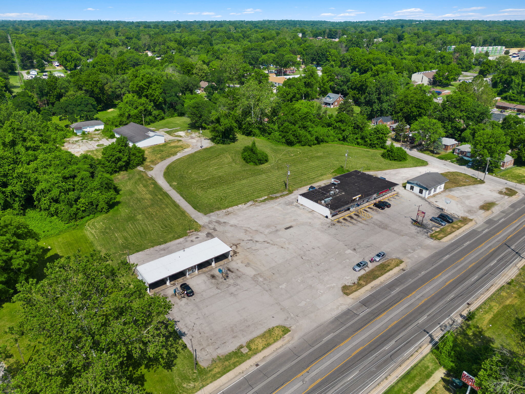 9889 Halls Ferry Rd, Saint Louis, MO for sale Building Photo- Image 1 of 1