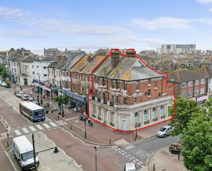 2 Devonshire Rd, Bexhill On Sea, TN40 1AT Retail for Lease