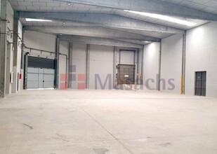 Industrial in L'hospitalet De Llobregat, Barcelona for lease Interior Photo- Image 2 of 5