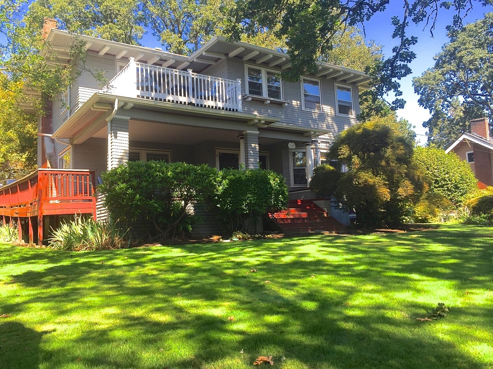 4835 Willamette Falls Dr, West Linn, OR for sale Primary Photo- Image 1 of 1