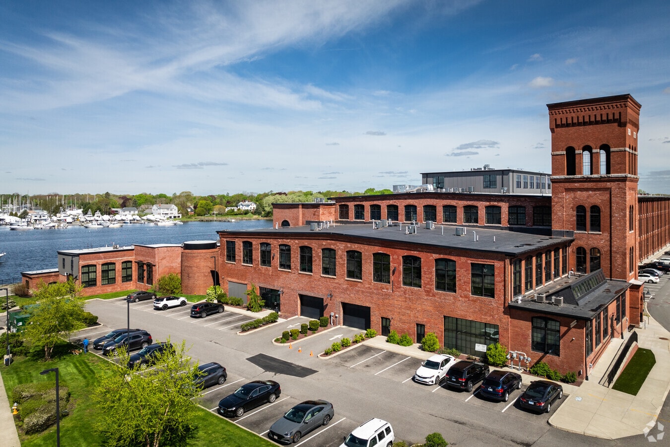 99 Main St, Warren, RI 02885 Lofts at Tourister Mill