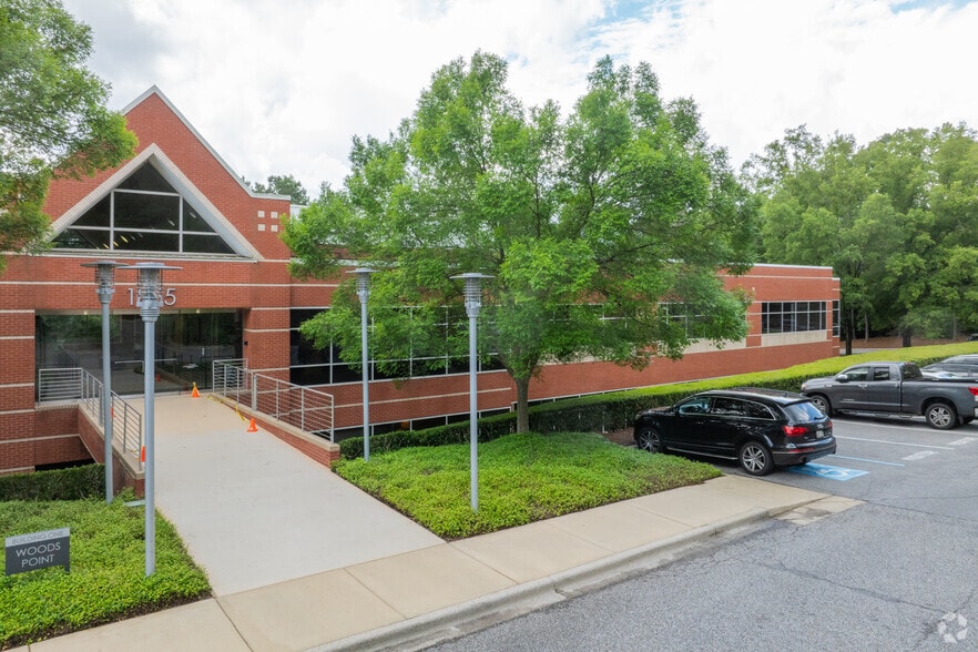 1855 Data Dr, Hoover, AL for lease - Primary Photo - Image 1 of 5