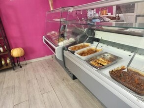 Retail in Villanueva de la Cañada, Madrid for lease Interior Photo- Image 2 of 8