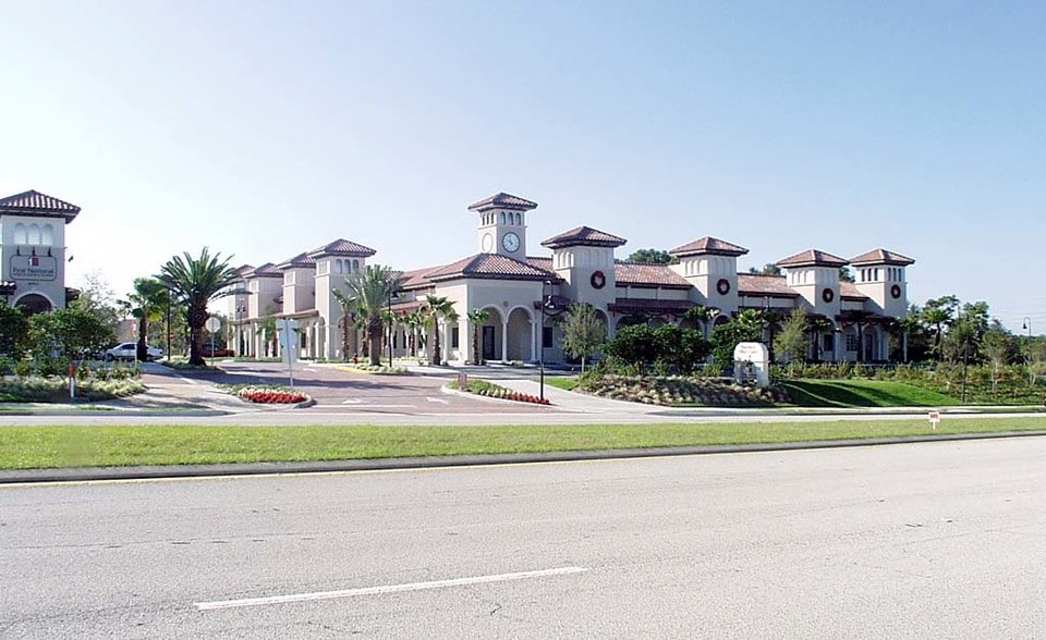 8976 Conroy Windermere Rd, Orlando, FL for lease - Building Photo - Image 1 of 15