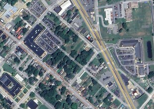 141 S DuPont Blvd, Smyrna, DE - AERIAL  map view