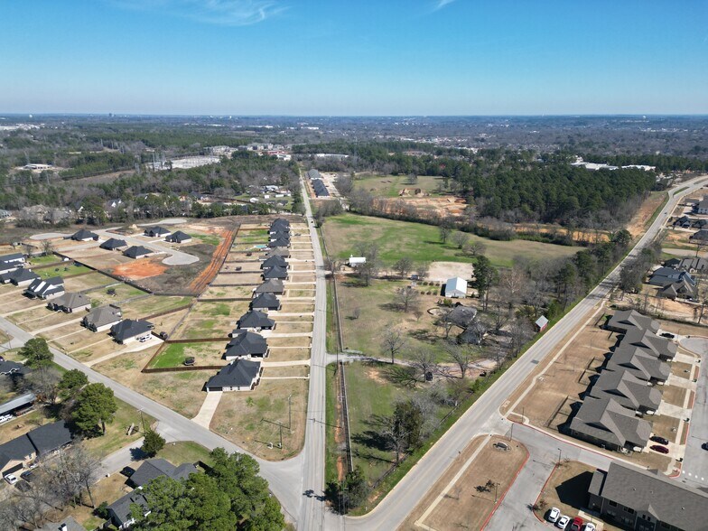 14347 C R 192 rd, Tyler, TX for sale - Building Photo - Image 3 of 9