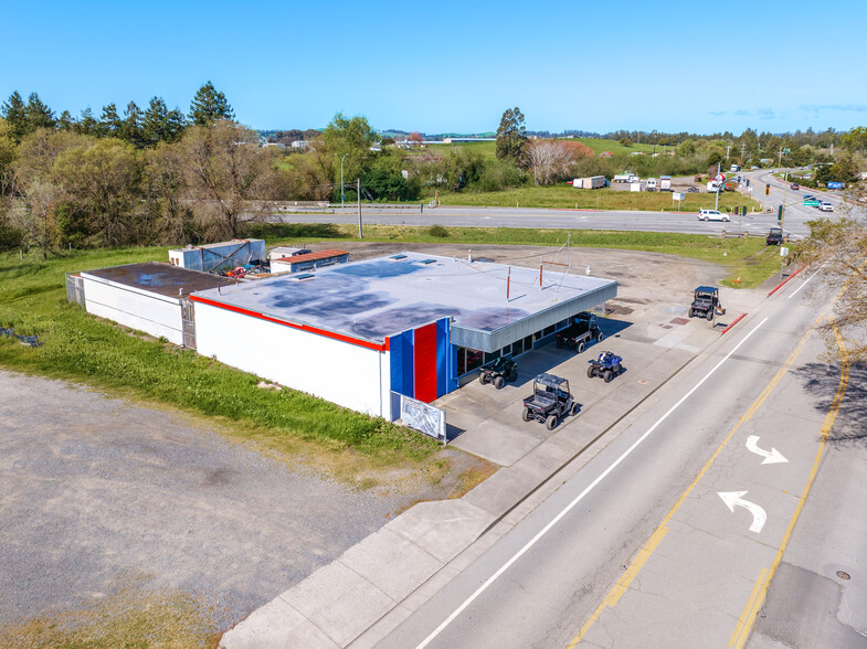 1375 Industrial Ave, Petaluma, CA for sale - Building Photo - Image 2 of 8