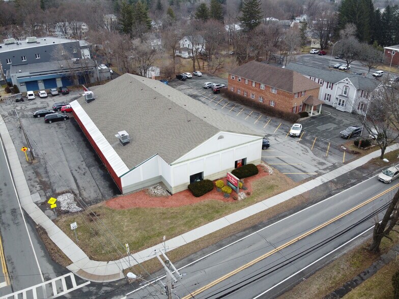 417 Kenwood Ave, Delmar, NY 12054