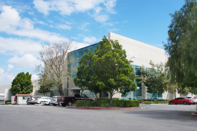 More details for 10681 Production Ave, Fontana, CA - Office, Industrial for Lease