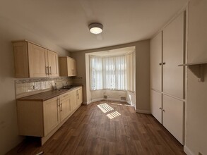 6 South Brink, Wisbech for lease Interior Photo- Image 2 of 7