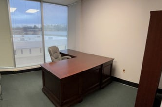 4955 Corporate Dr NW, Huntsville, AL for lease Interior Photo- Image 2 of 5