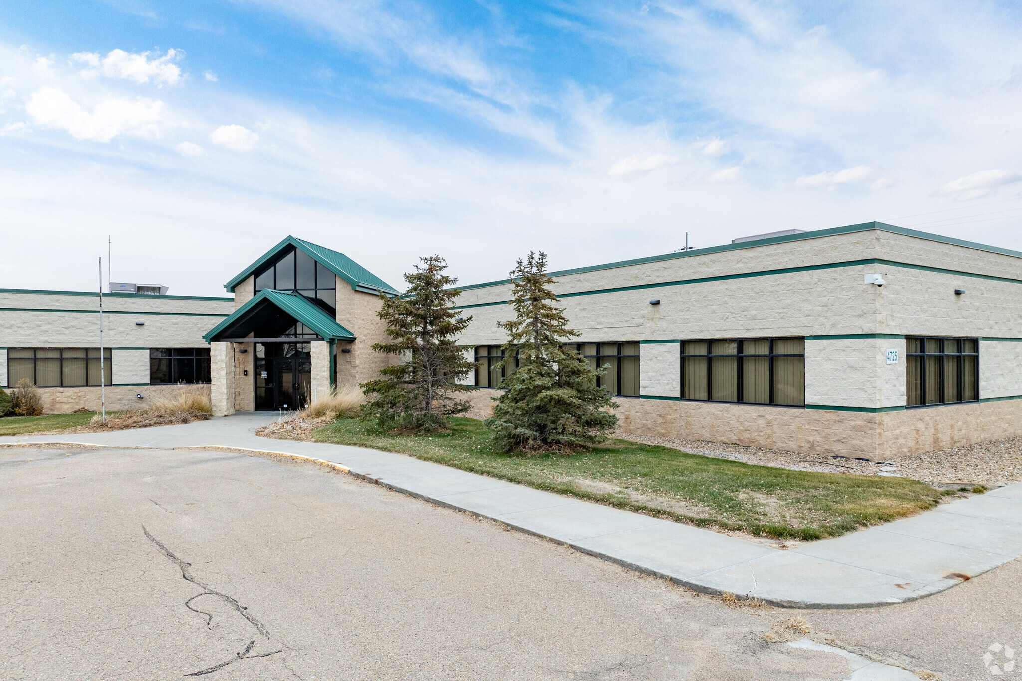 4725 Twin Rivers Rd, North Platte, NE for sale Building Photo- Image 1 of 23