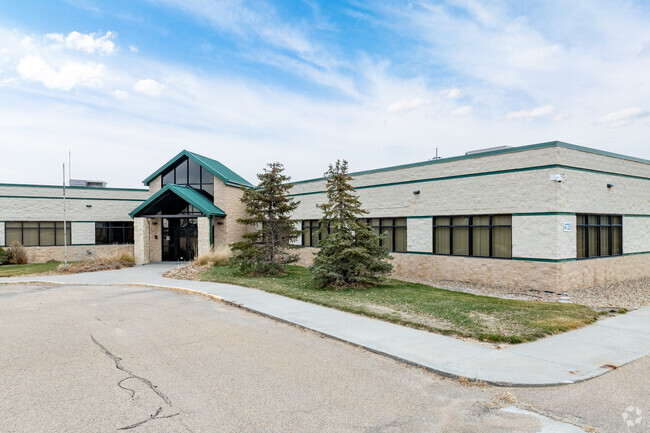 More details for 4725 Twin Rivers Rd, North Platte, NE - Office for Sale