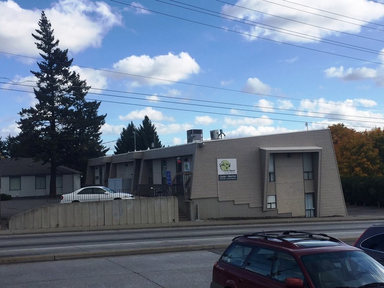 12306-12308 E Broadway Ave, Spokane, WA for lease - Building Photo - Image 2 of 2