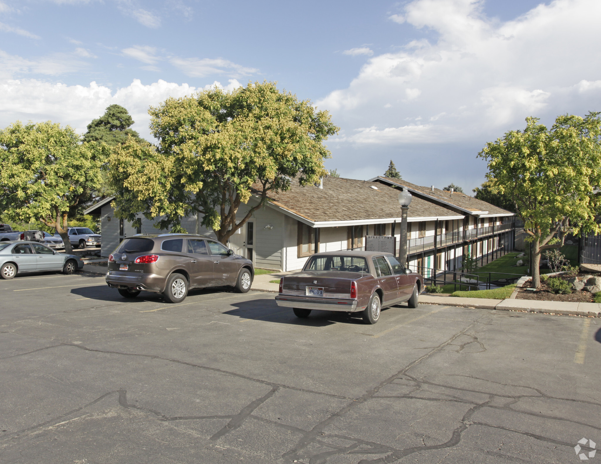 415 S Medical Dr, Bountiful, UT for sale Primary Photo- Image 1 of 1